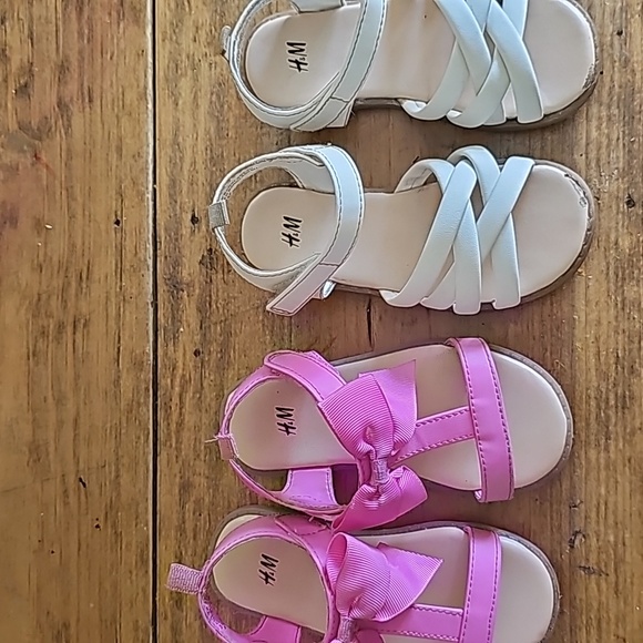 Girl' 2 sandals - Picture 4 of 6